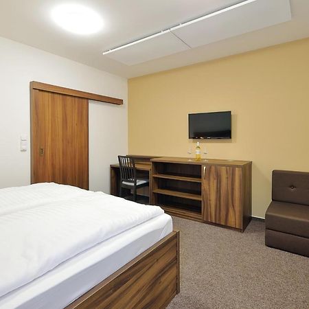 Penzion Kuzelna Hotel Трутнов Екстериор снимка