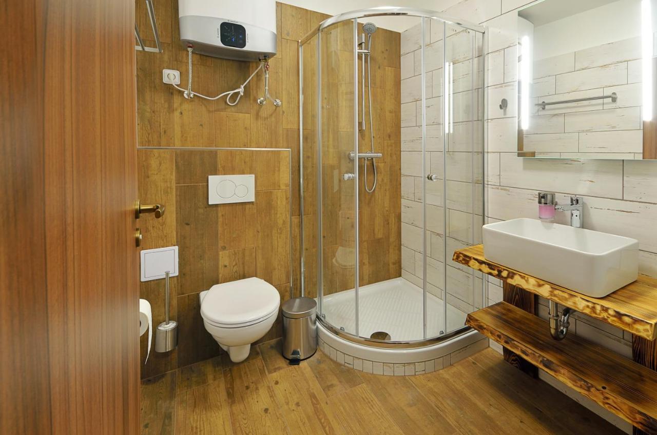 Penzion Kuzelna Hotel Трутнов Екстериор снимка